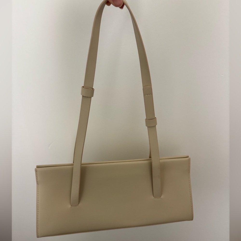 East West bag cream color